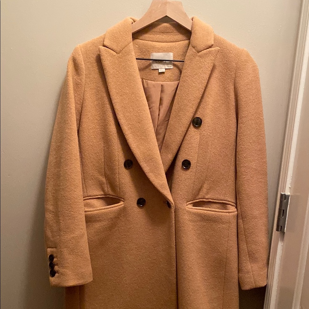 LOFT Tan Trench Coat Classic Double-Breasted Design